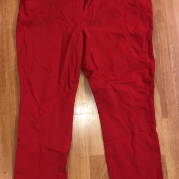 GAP - Picture 1 of 3